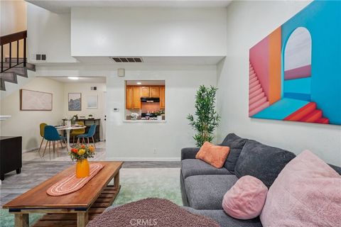 3390 Elm Ave #2 Long Beach CA 90807