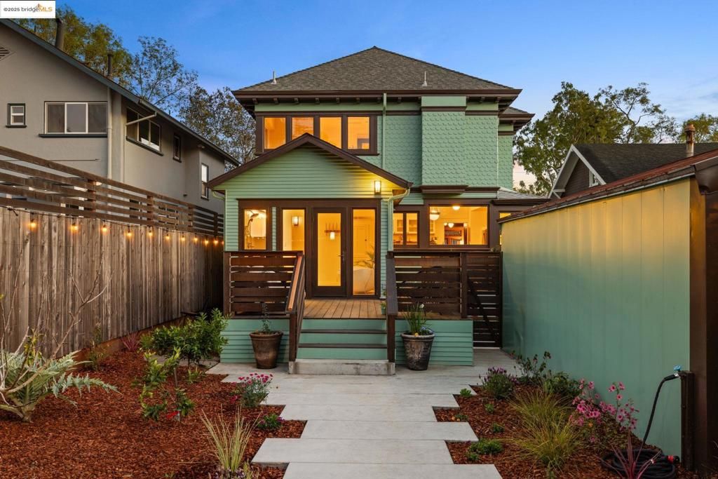 listing image 130726019694148246505