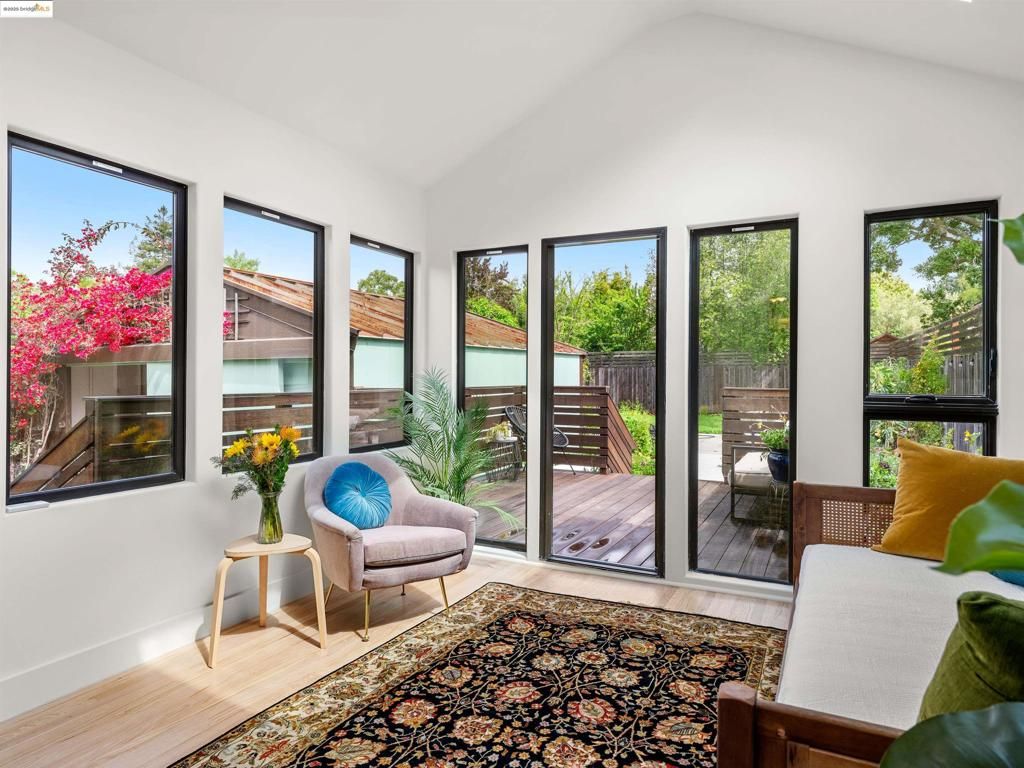 listing image 130721406100698918534