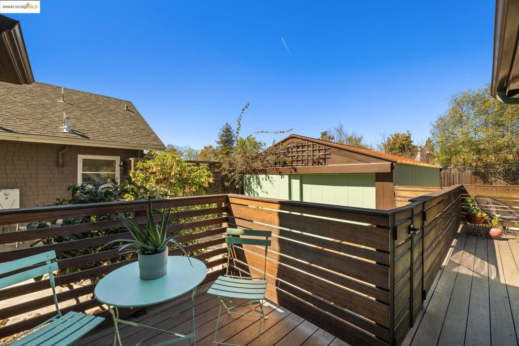 listing image 130729675846385279871