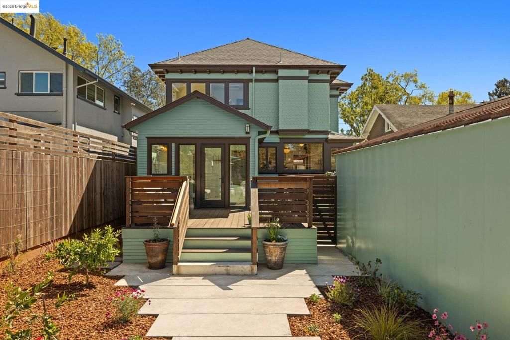 listing image 130722846274357658794