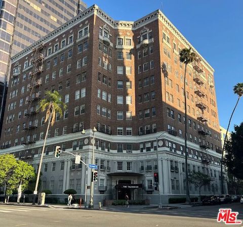Photo of 3278 Wilshire Boulevard #300, Los Angeles, CA 90010 (MLS # 26667811)