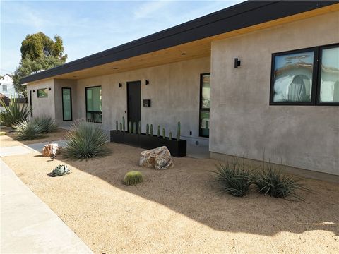 4756 Keniston Avenue View Park CA 90043