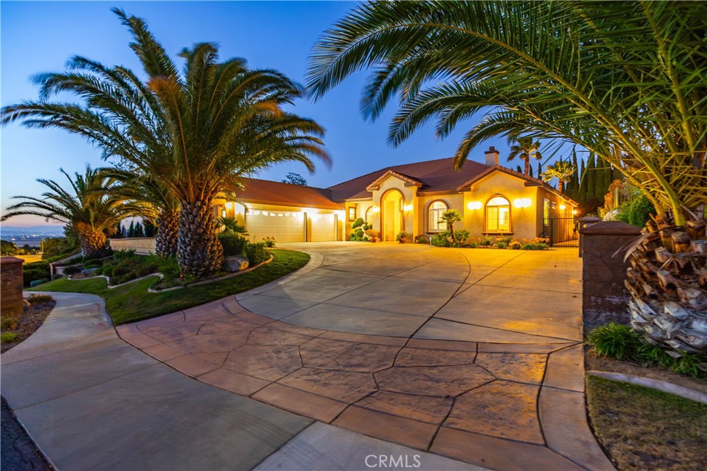 41536 W 67th Street