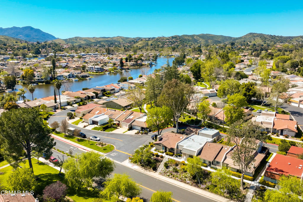 2834 Lakeridge Lane