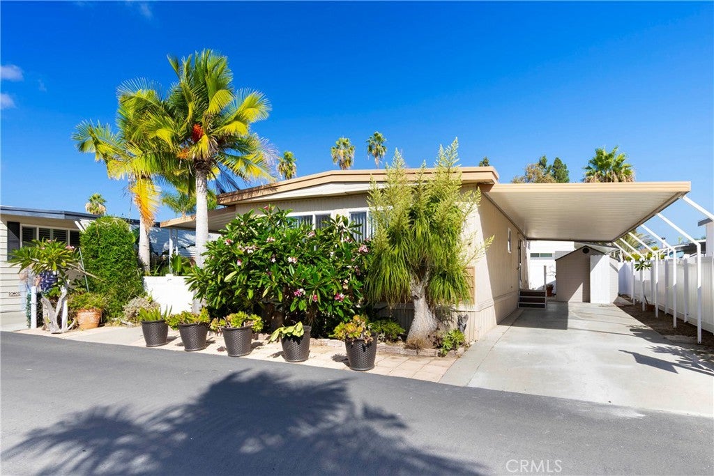 32302 Alipaz Street 92