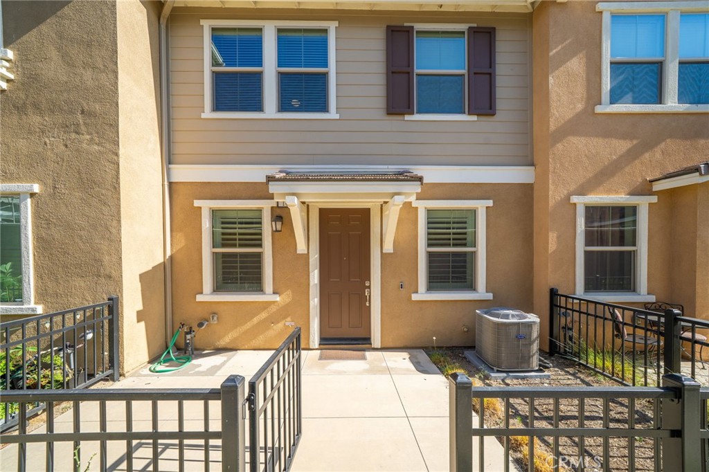 16502 Casa Grande Avenue 102