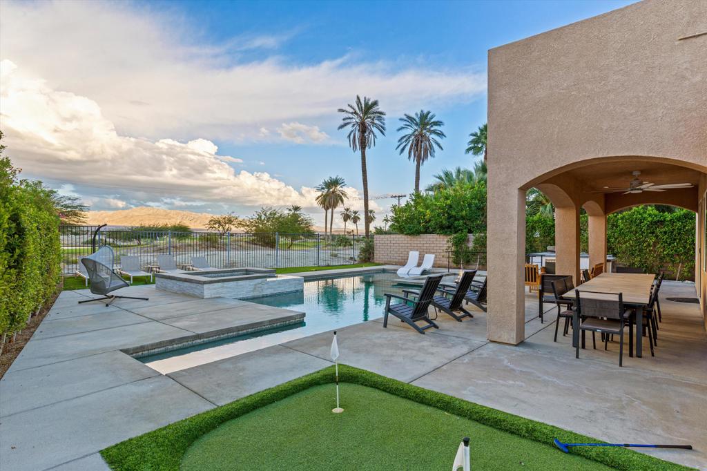 Terra Lago - Residential