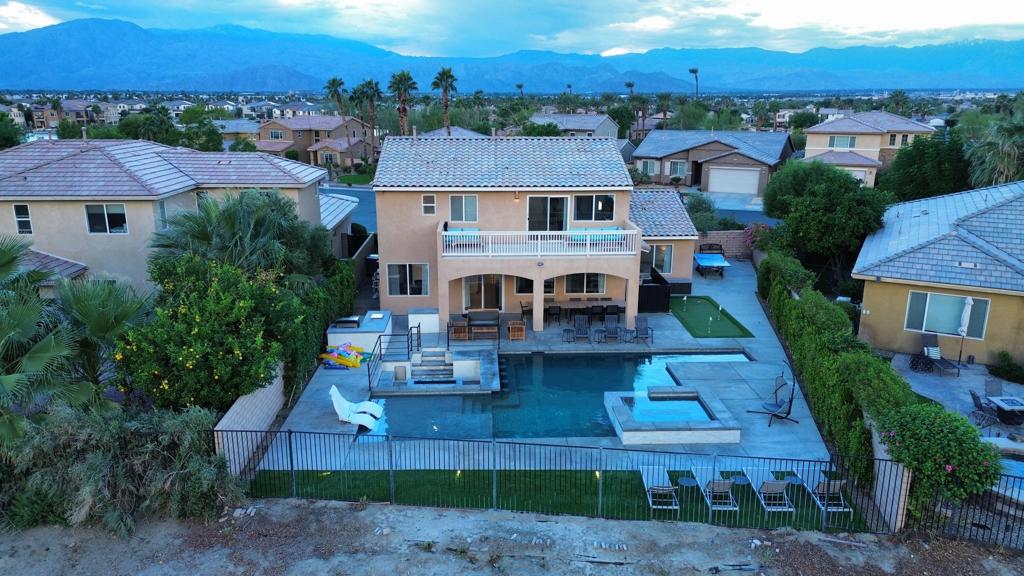 Terra Lago - Residential