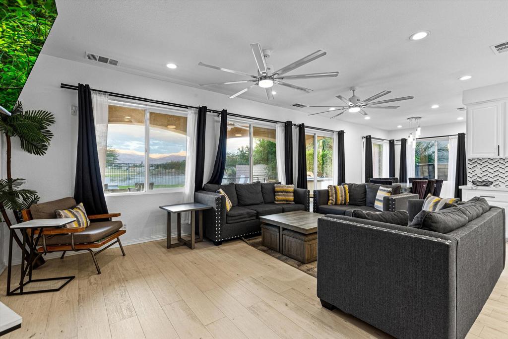 Terra Lago - Residential