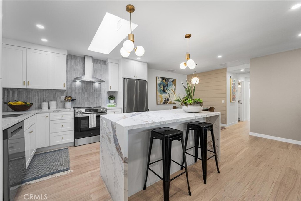 2338 Avenida Sevilla N