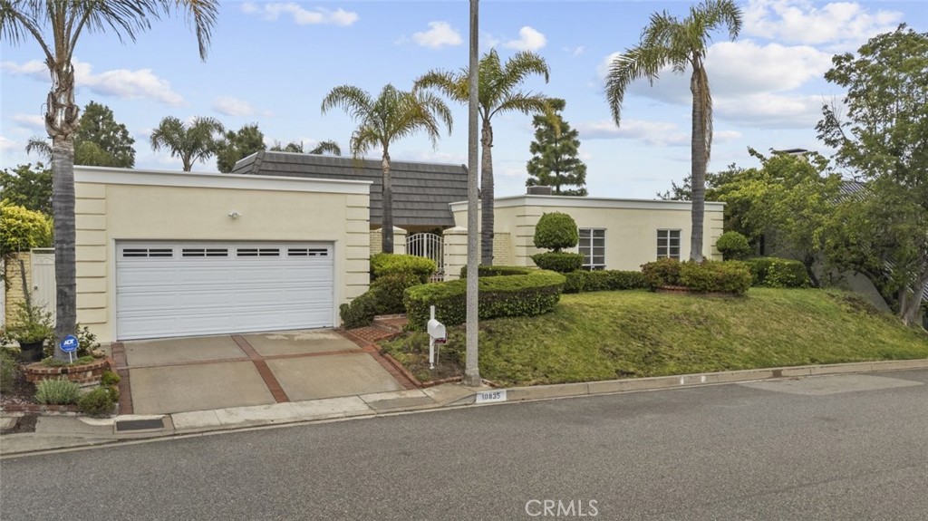 10835 Savona Road