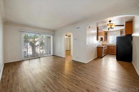 Photo of 175 Avenida Descanso #205, Oceanside, CA 92057 (MLS # 250045452SD)