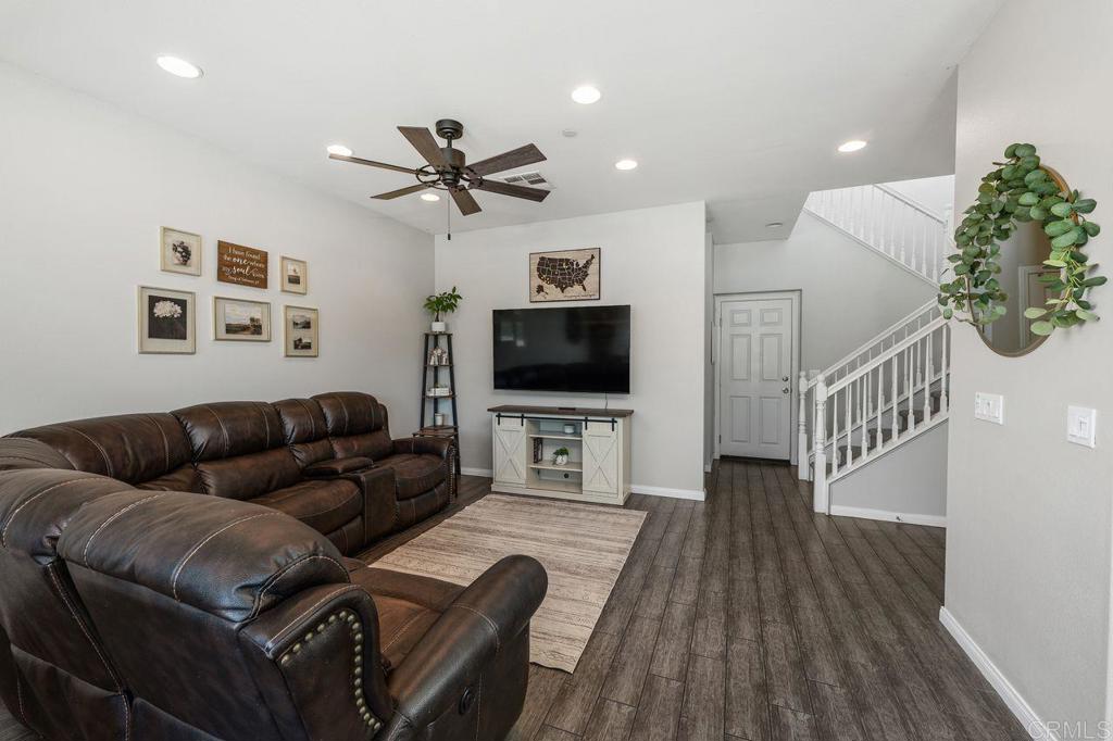 13111 Beacon View Ln