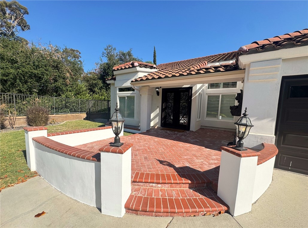 5560 Feather Grass Lane
