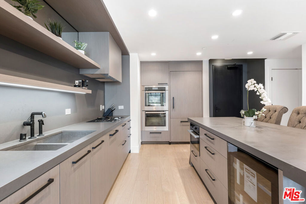 10777 Wilshire Boulevard 603