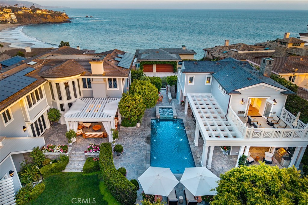 157 159 EMERALD BAY