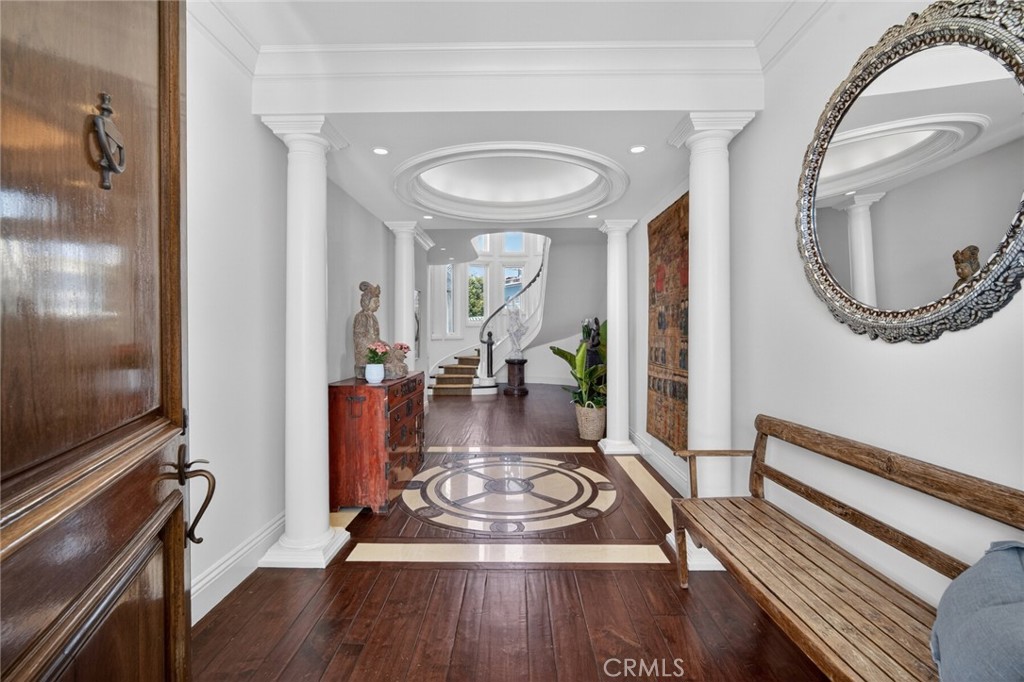 157 159 EMERALD BAY