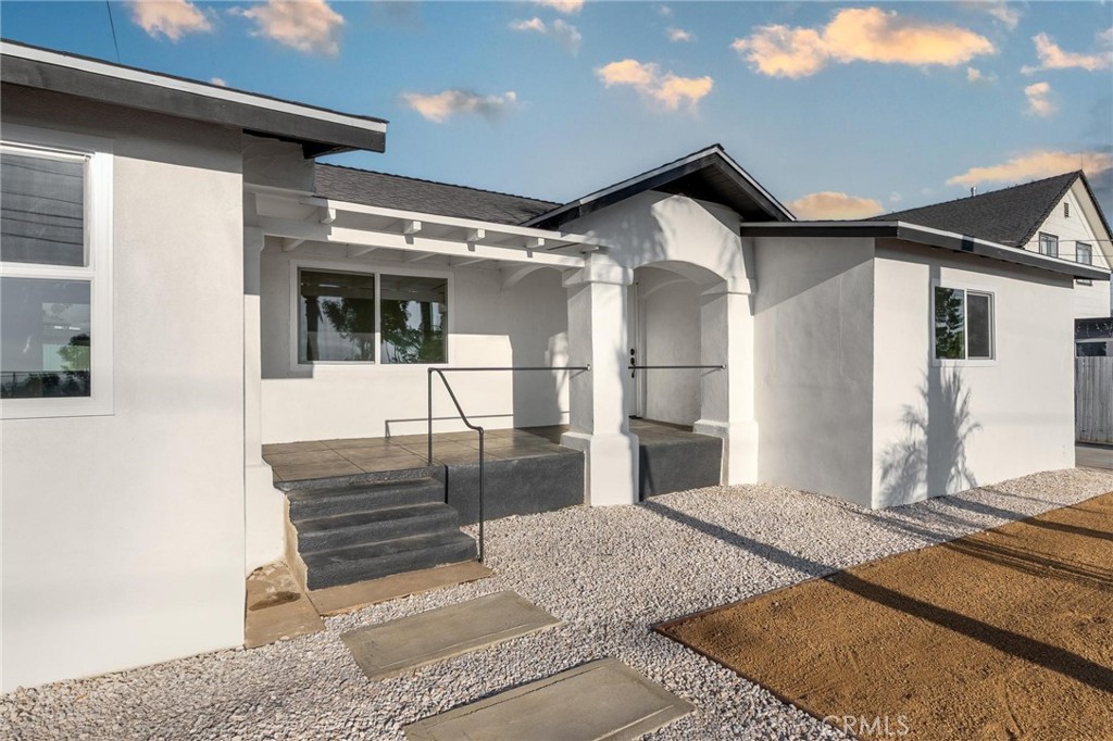 6823 Orange Street