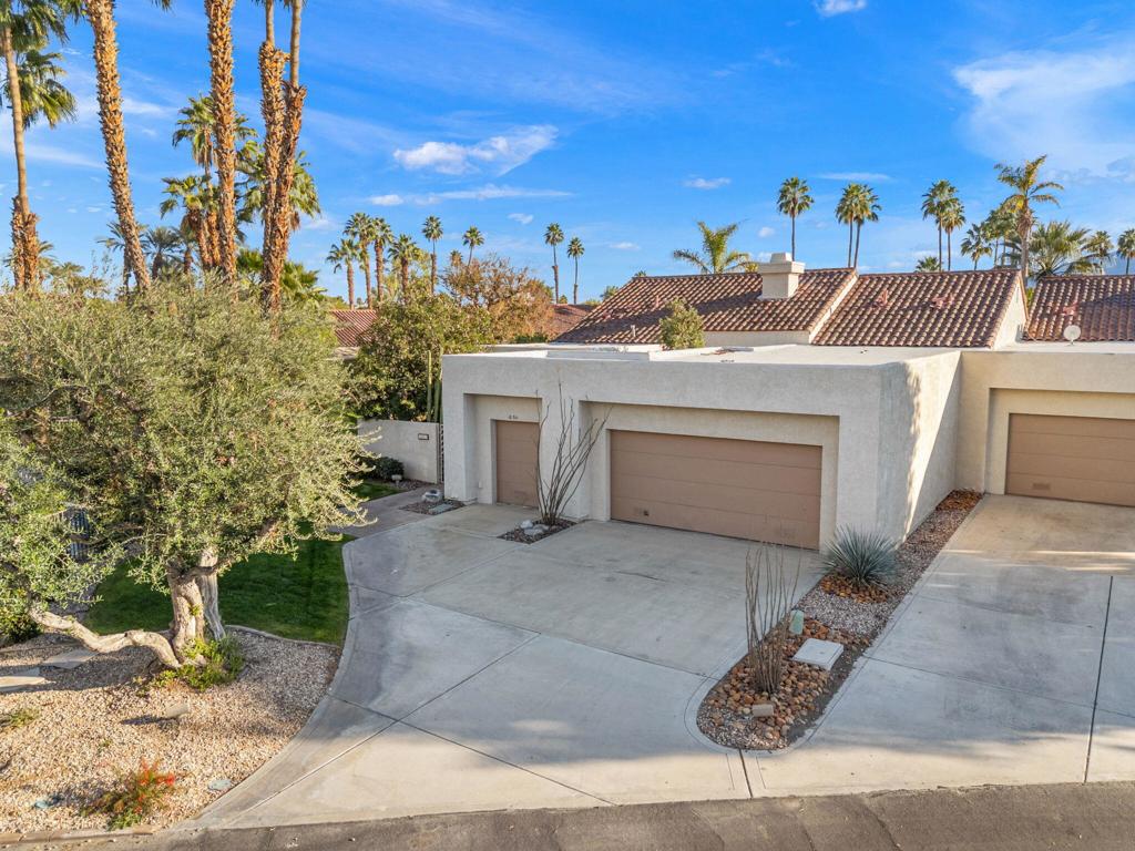 10511 Sunningdale Drive