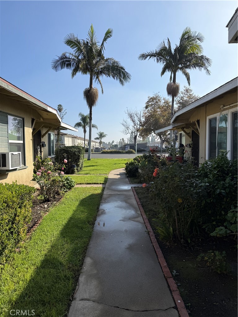 Tustin Meadows (TM) - Residential Lease