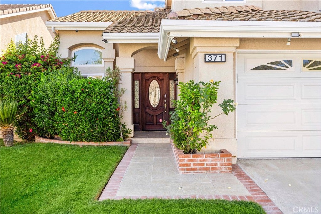 371 N Brook Glen