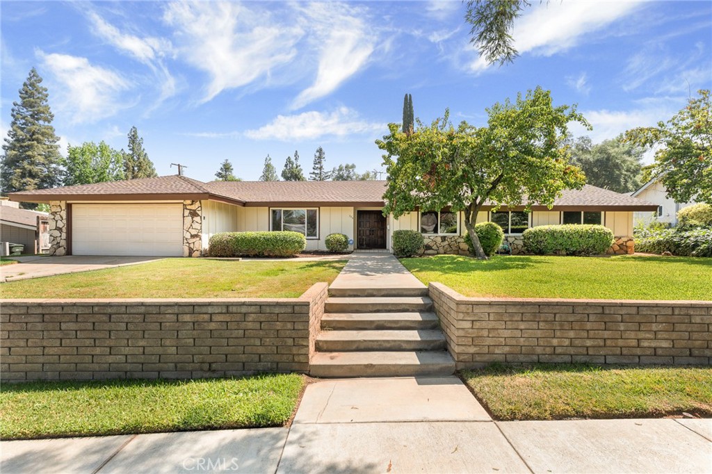 375 Franklin Avenue