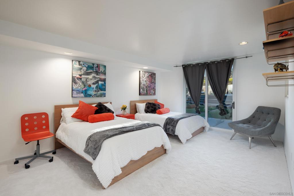 Del Mar - Residential