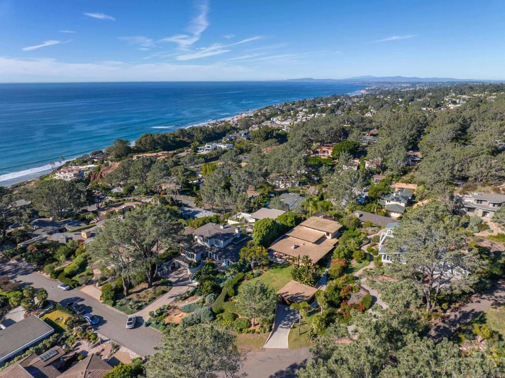 Del Mar - Residential