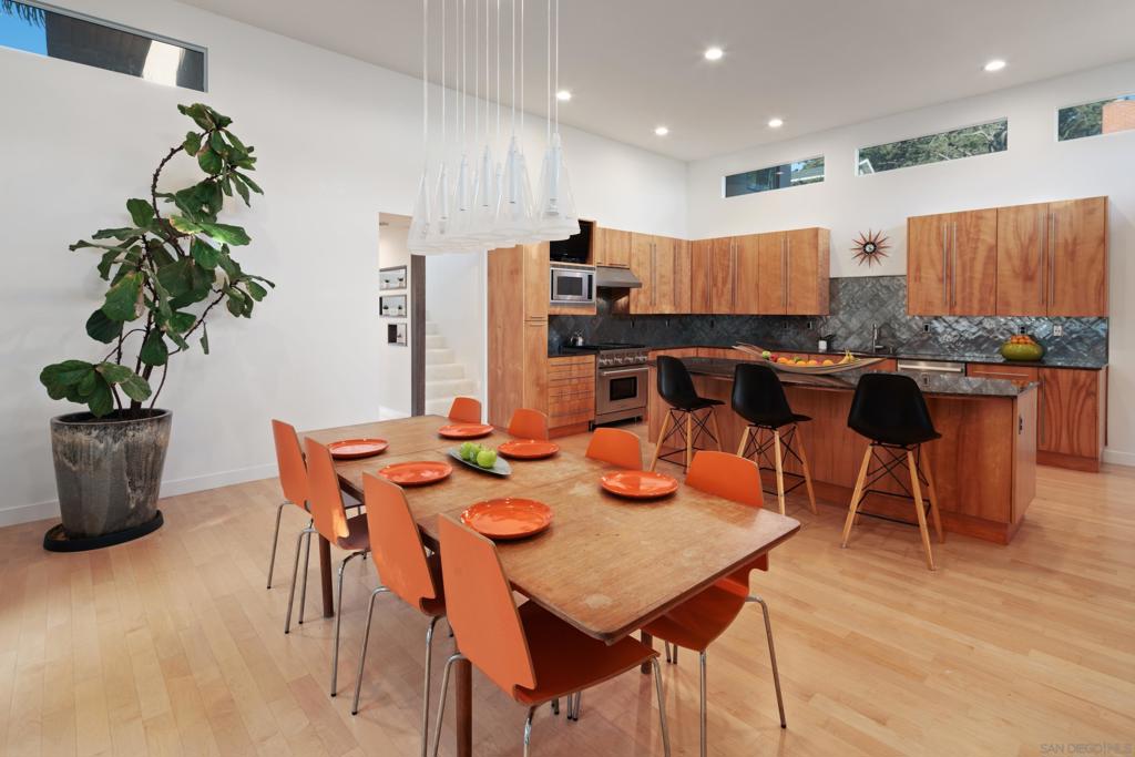 Del Mar - Residential