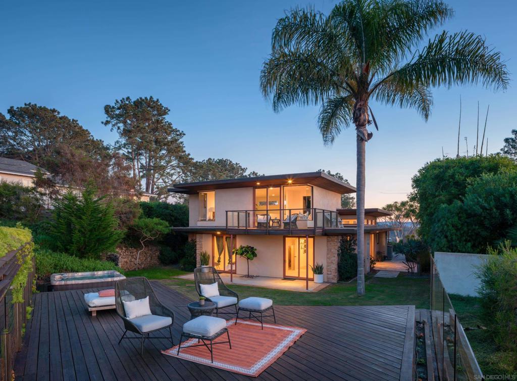 Del Mar - Residential