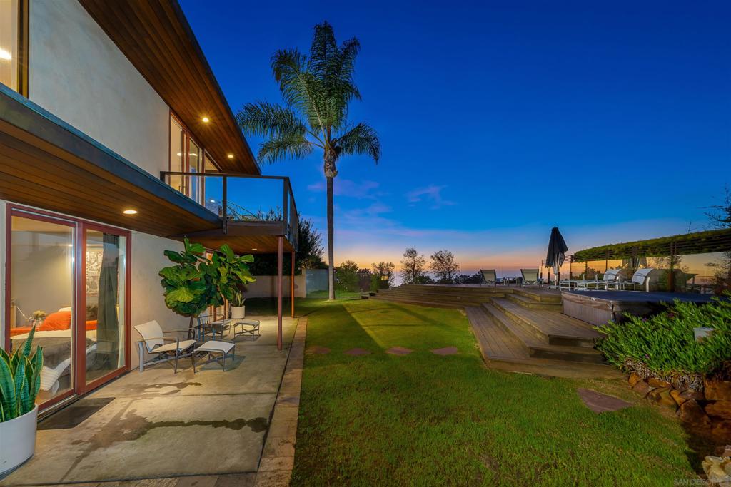 Del Mar - Residential