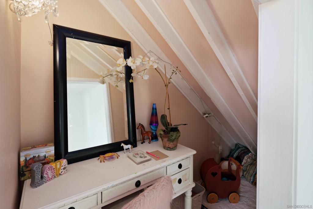 Del Mar - Residential