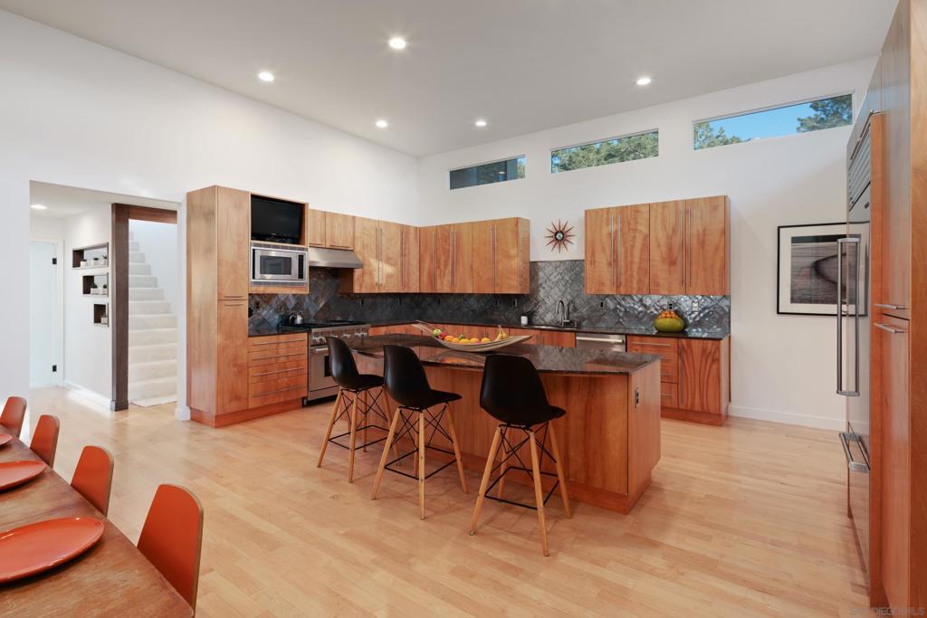 Del Mar - Residential