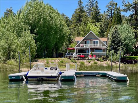 Photo of 483 Cienega RD, Big Bear Lake, CA 92315 (MLS # IG26110188)