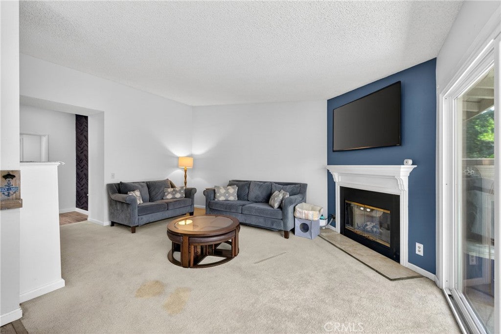 909 Shady Lane