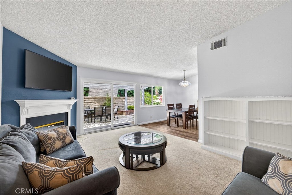 909 Shady Lane