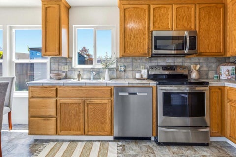 Tiny photo for 12918 Kennedy Circle, Salinas, CA 93906 (MLS # ML82049984)