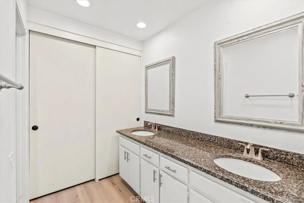 Irvine, California 92604, United States, 3 Bedrooms Bedrooms, ,2 BathroomsBathrooms,Residential,Active,168503