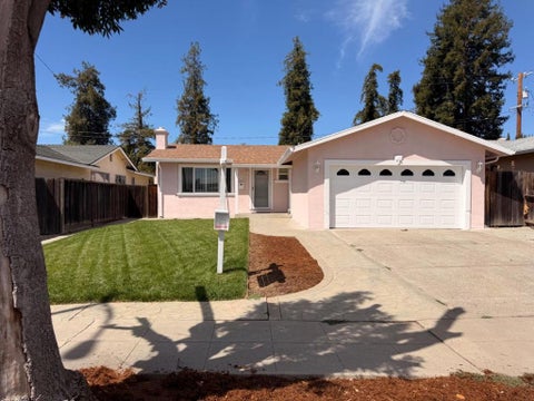 Photo of 3311 Mount Vista Drive, San Jose, CA 95127 (MLS # ML82054036)