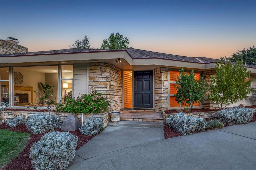 12468 SARATOGA CREEK Drive