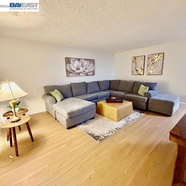 2280 2280 Brentwood CT