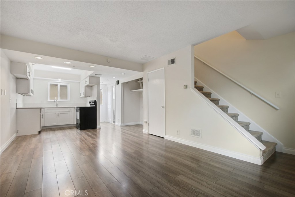 Huntington Continental (HCON) - Residential