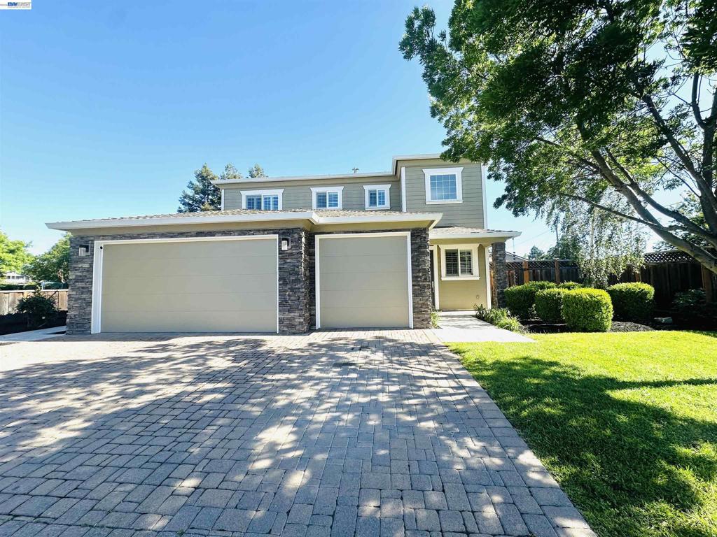2133 Pleasant View Lane