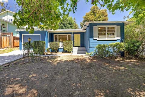 Photo of 18926 Walnut Rd RD, Castro Valley, CA 94546 (MLS # 41138421)