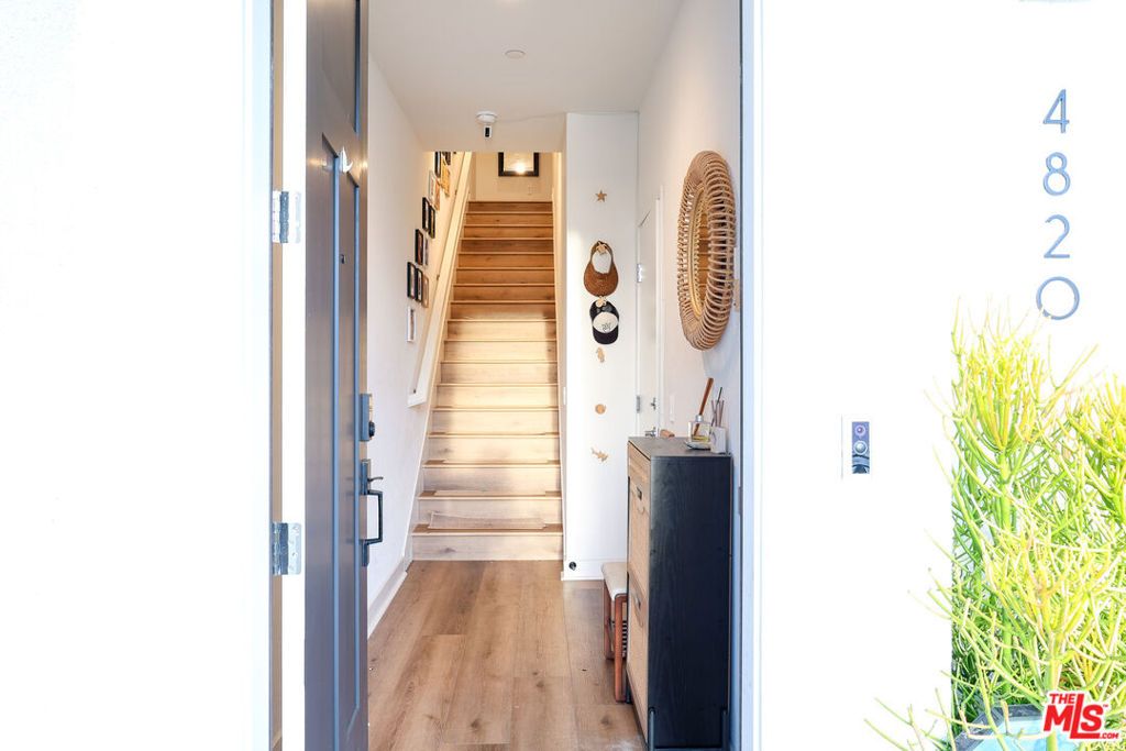 Photo of 4820 Long Beach Boulevard, Long Beach, CA 90805 (MLS # 26653739)