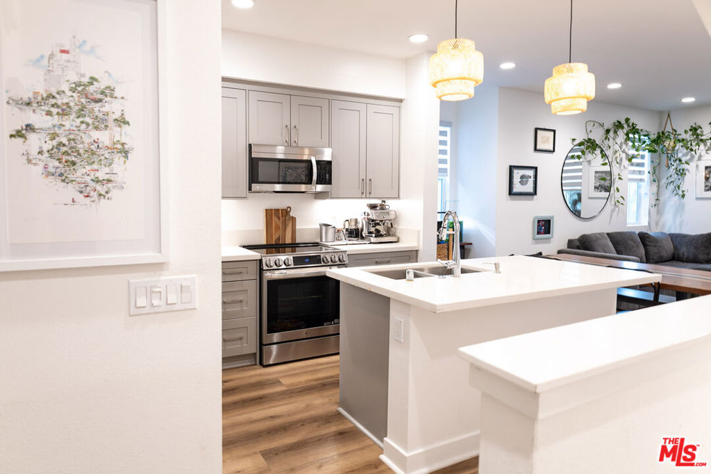 4820 Long Beach Boulevard