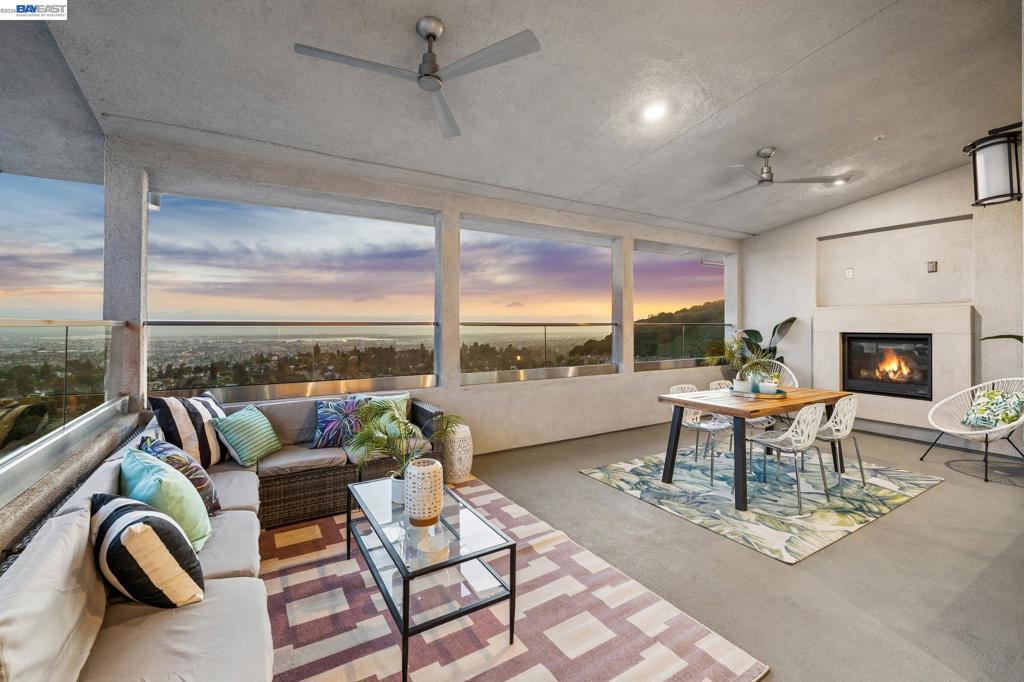 6767 SKYVIEW DRIVE