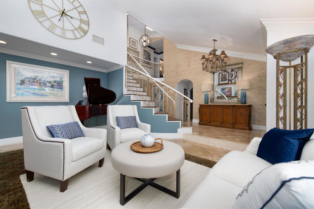 10737 Birch Bluff Ave