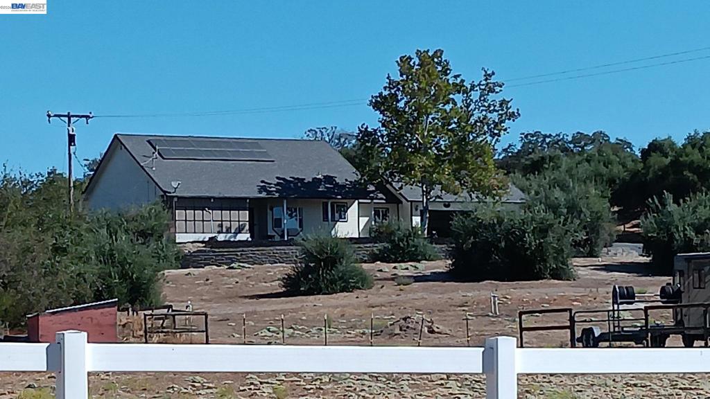 8060 Chardonnay Pl